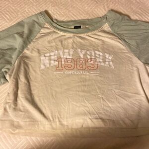 SHEIN Mint and Cream Graphic New York Tee
